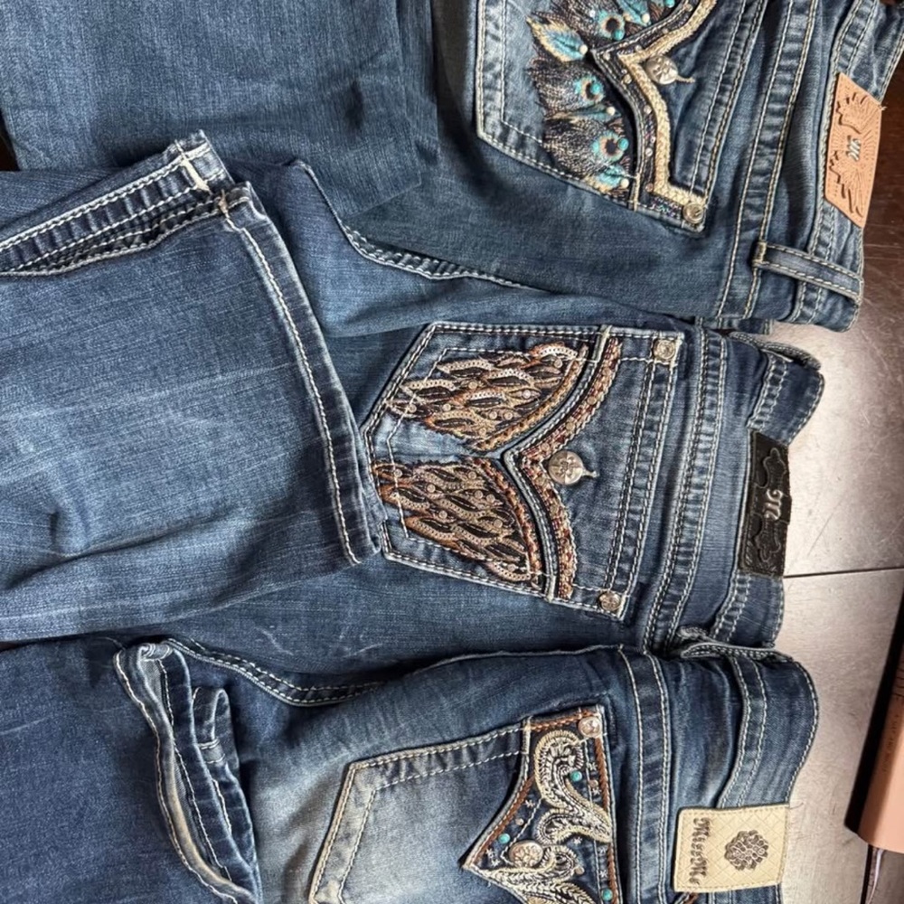 Chloe Blue Boot Cut Jeans with Embroidery